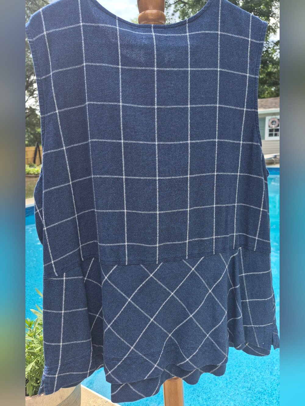 J. Jill Denim Women's Blue White Windowpane Sleeveless Peplum Top, Size 3X - Picture 2 of 4